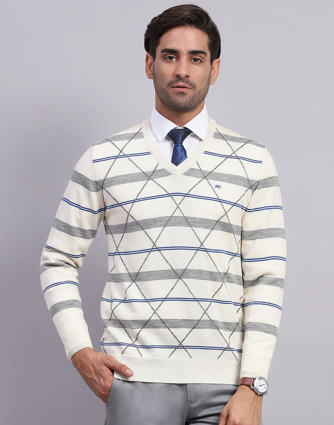 Men Off White Self Design V Neck Full Sleeve Pullover - Image 2