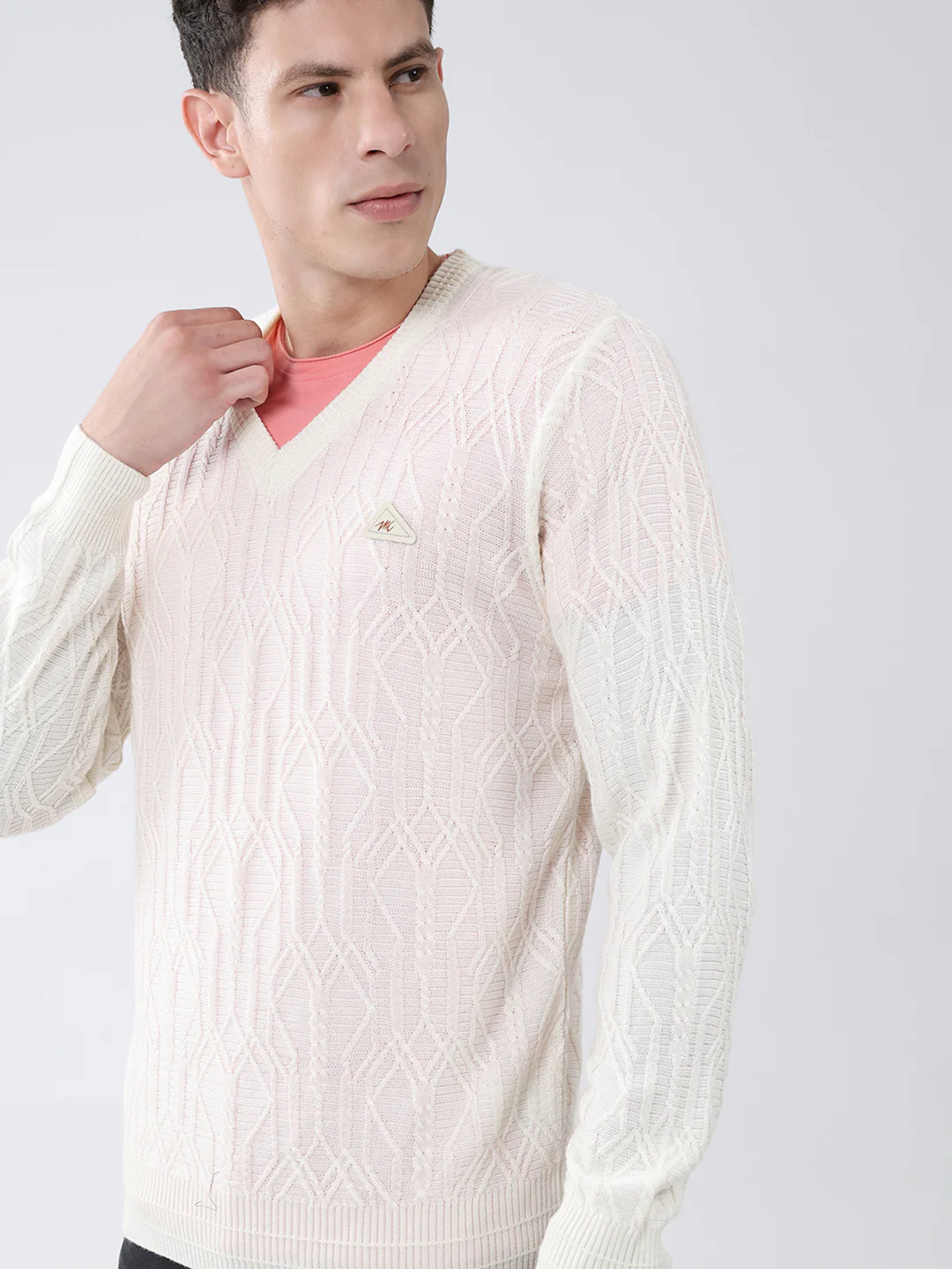 Men Off White Self Design V Neck Full Sleeve Pullover - Image 7