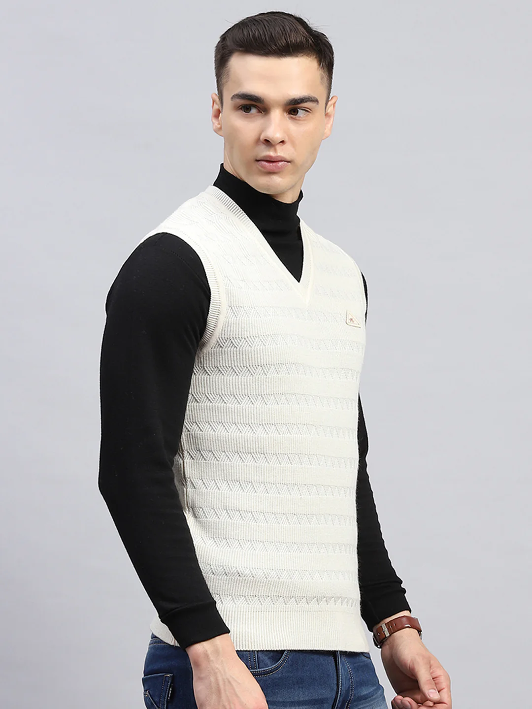 Men Off White Self Design V Neck Sleeveless Sweater - Image 4