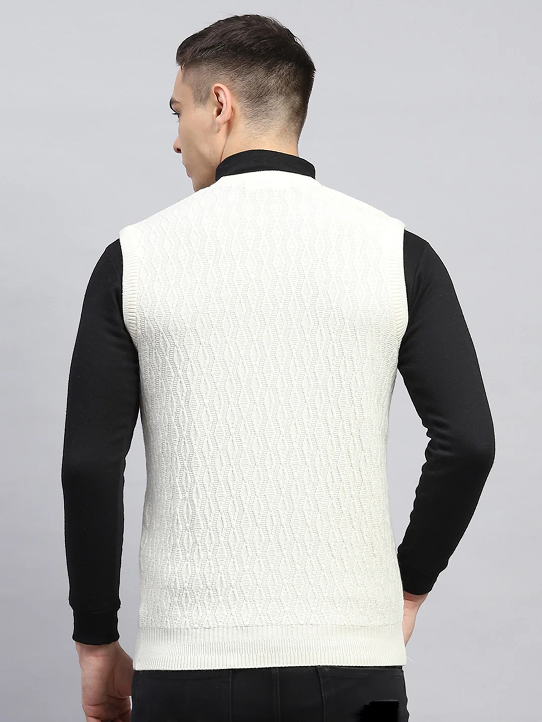 Men Off White Self Design V Neck Sleeveless Sweater - Image 5