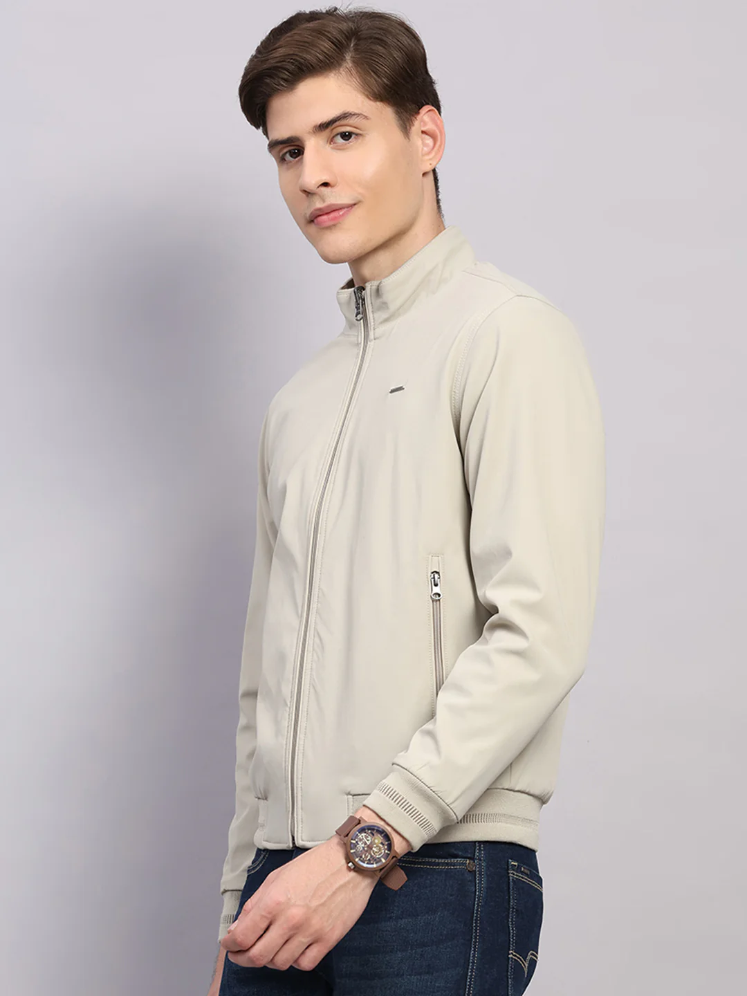 Men Off White Solid Collar Full Sleeve Jacket - Image 3