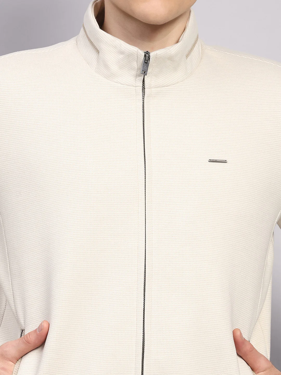 Men Off White Solid Mock Neck Full Sleeve Jacket - Image 7
