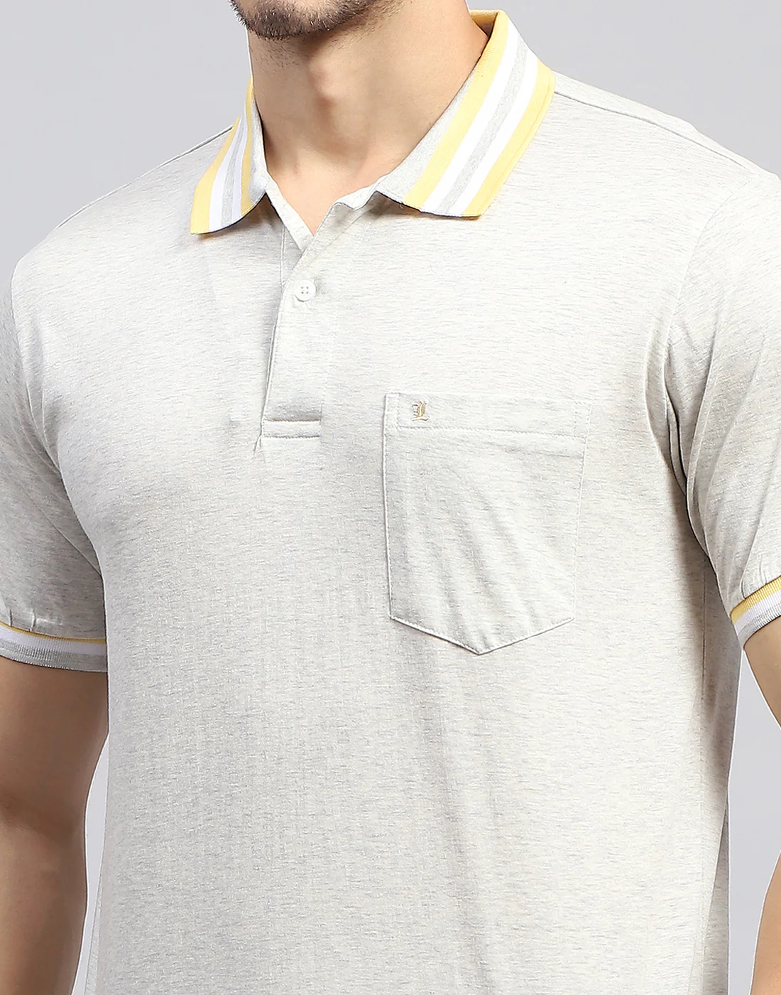 Men Off White Solid Polo Collar Half Sleeve T-Shirt - Image 7