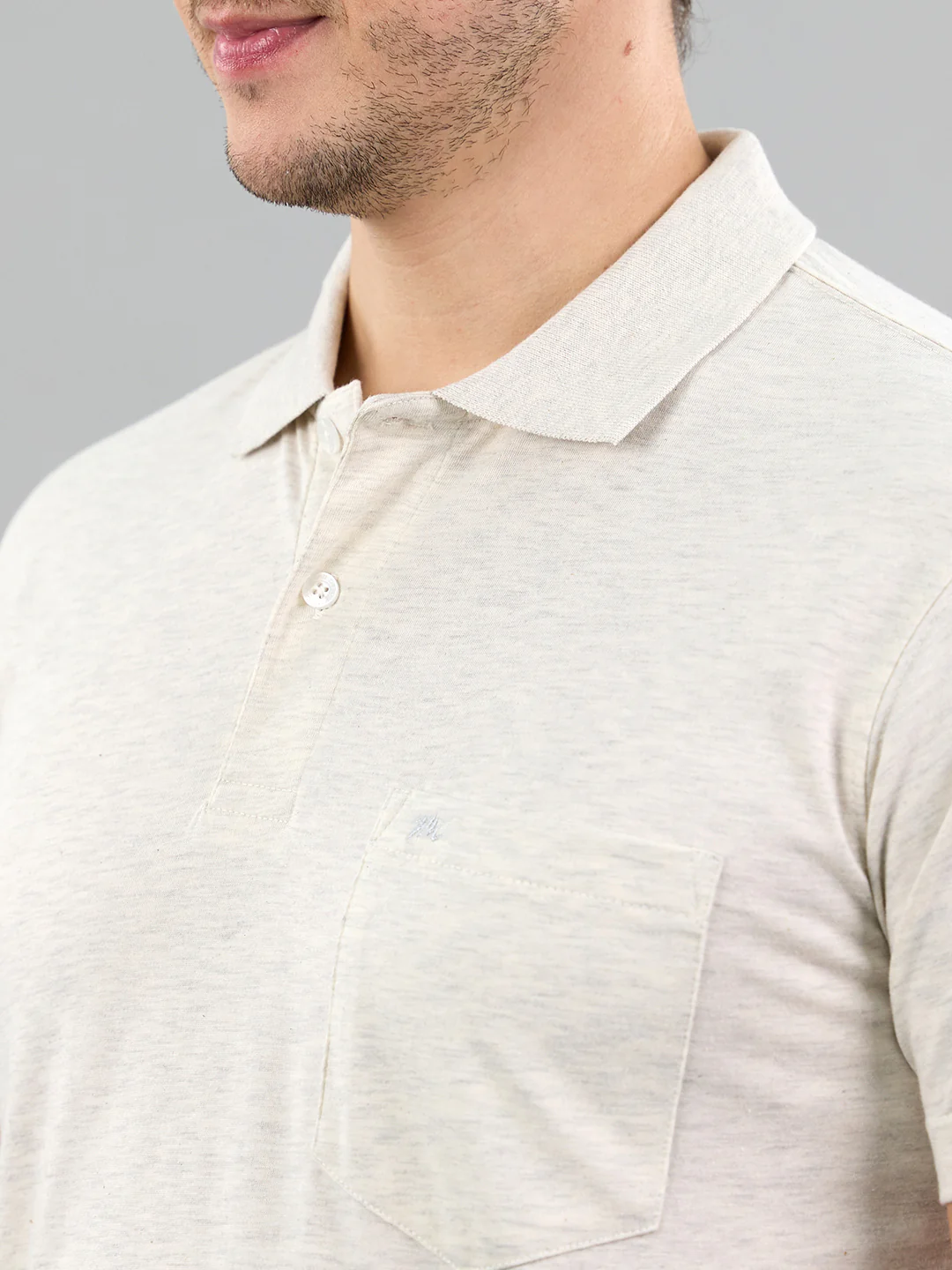 Men Off White Solid Polo Collar Half Sleeve T-Shirt - Image 5