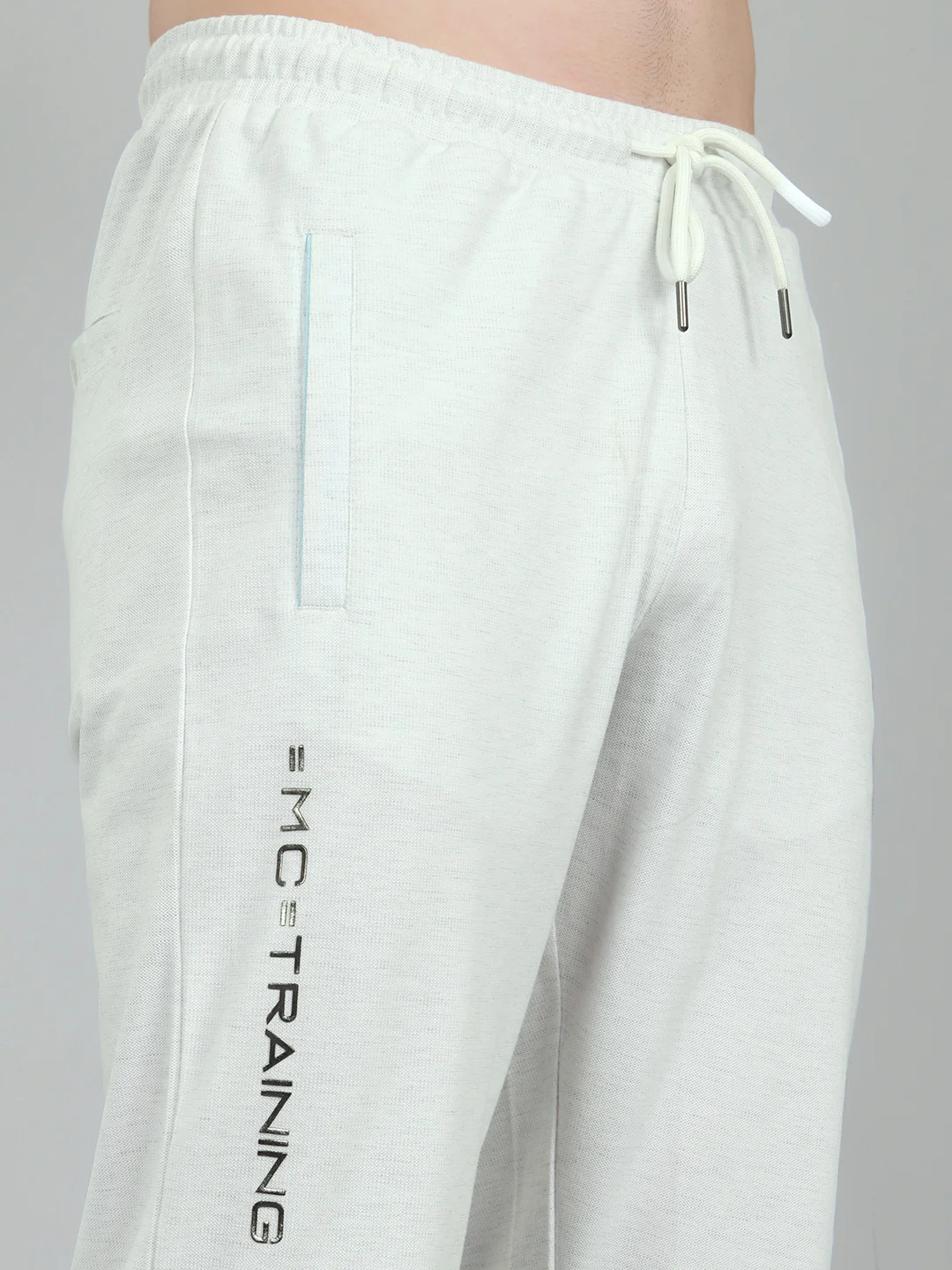 Men Off White Solid Regular Fit Lower - Image 4