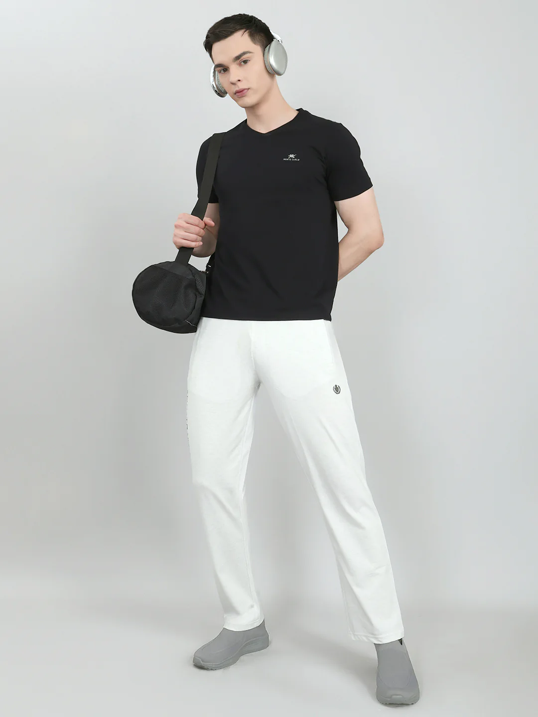 Men Off White Solid Regular Fit Lower - Image 7