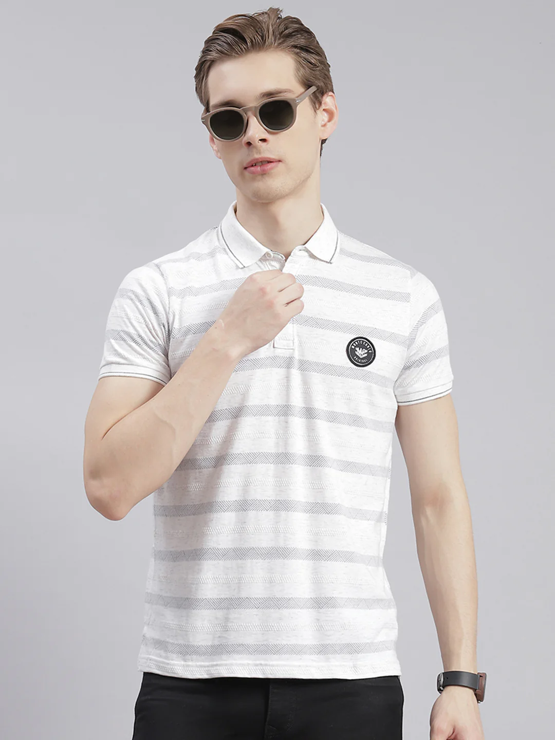 Men Off White Stripe Collar Half Sleeve T-Shirts - Image 2