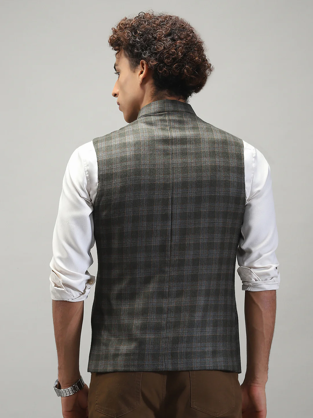 Men Olive Check Band Collar Sleeveless Jacket - Image 5