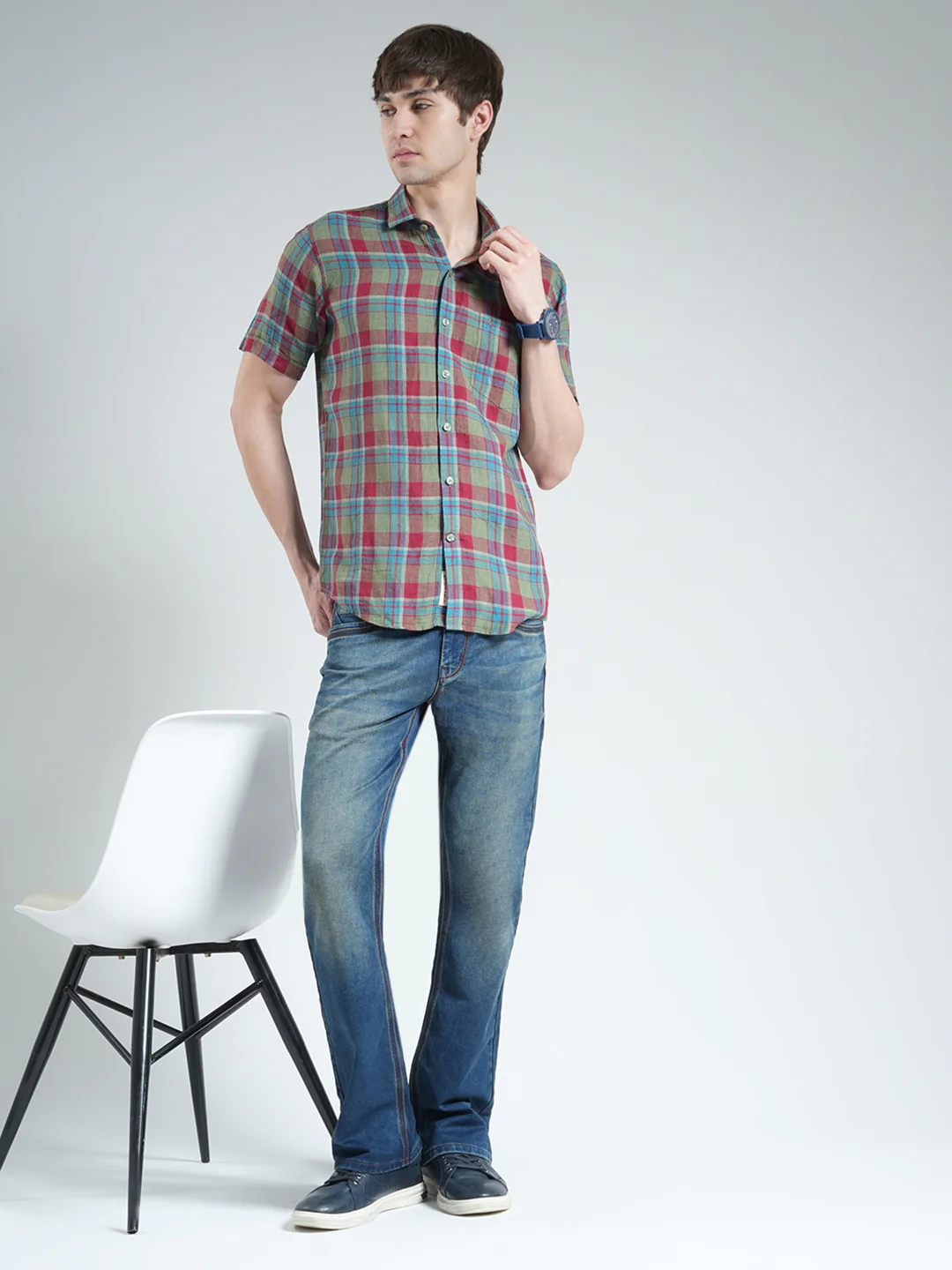 Men Olive Check Collar Half Sleeve Linen Shirt - Image 2