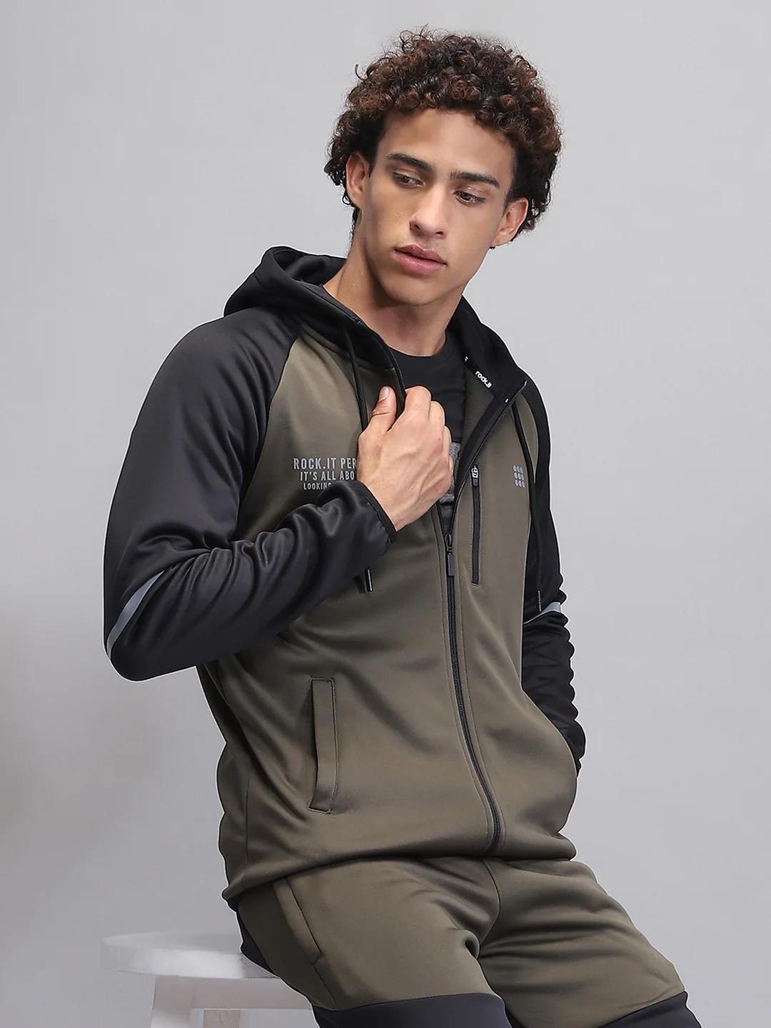 Rock.it Men Olive Printed Hooded Full Sleeve Winter Tracksuit - Image 6