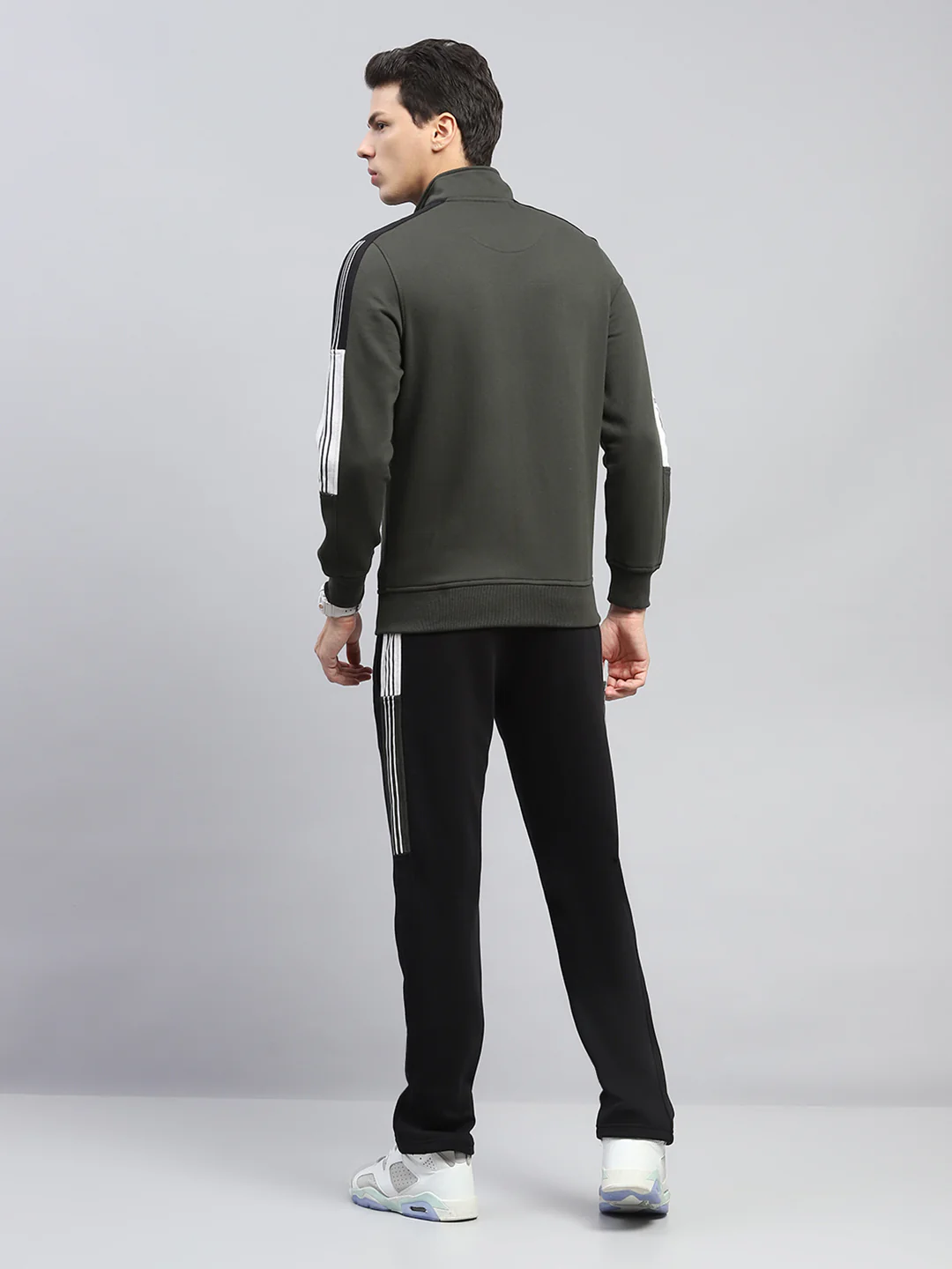 Men Olive Printed Mock Neck Full Sleeve Winter Tracksuit - Image 5