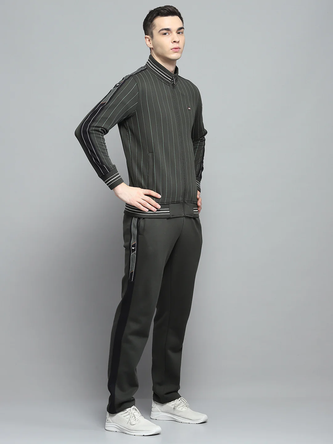 Men Olive Printed Mock Neck Full Sleeve Winter Tracksuit - Image 4