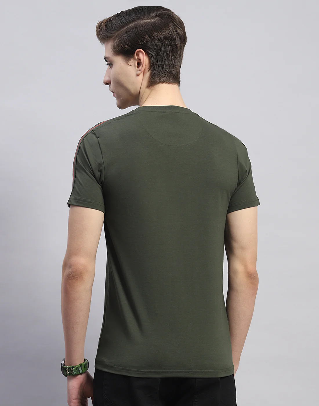 Men Olive Printed Round Neck Half Sleeve T-Shirt - Image 6