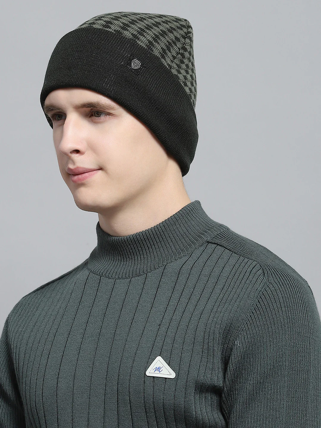 Men Olive Self Design Cap - Image 3