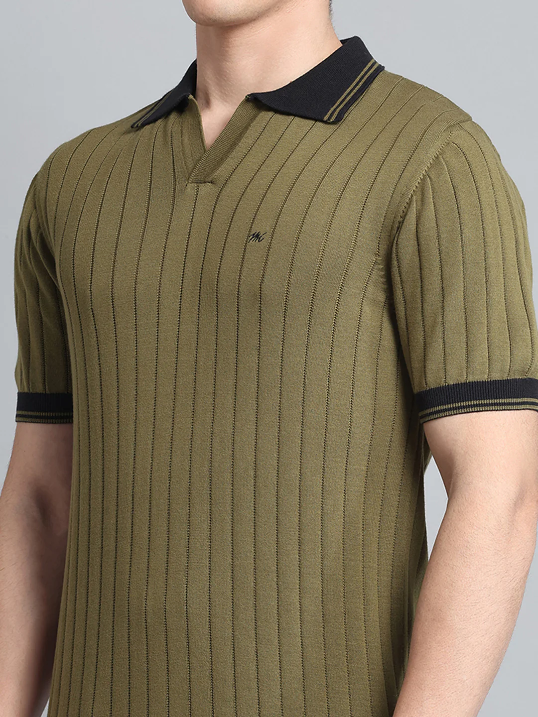 Men Olive Self Design Collar Half Sleeve T-Shirt - Image 6