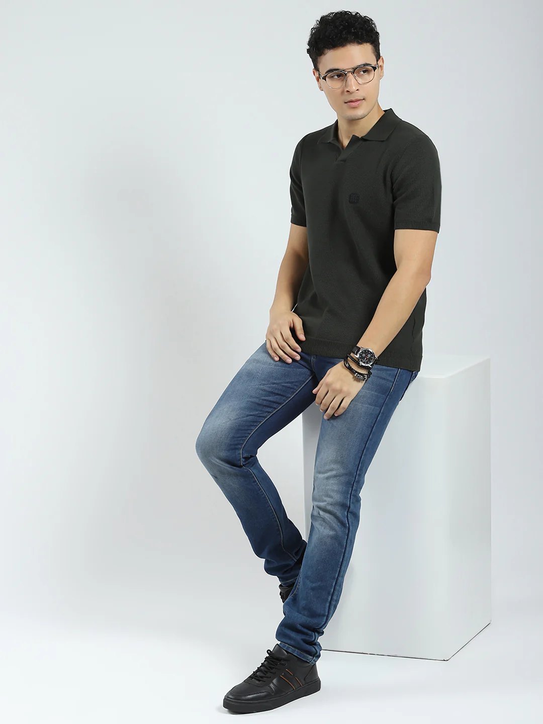 Rock.it Men Olive Solid Collar Half Sleeve T-Shirt - Image 2
