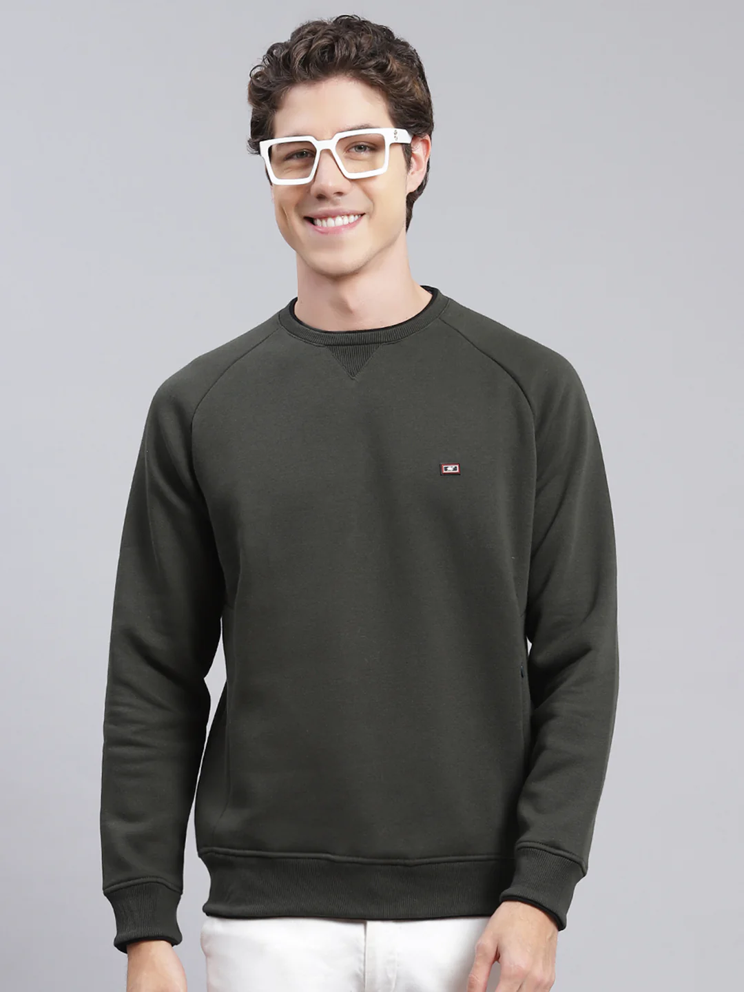 Men Olive Solid Cotton Blend Sweatshirt - Image 2