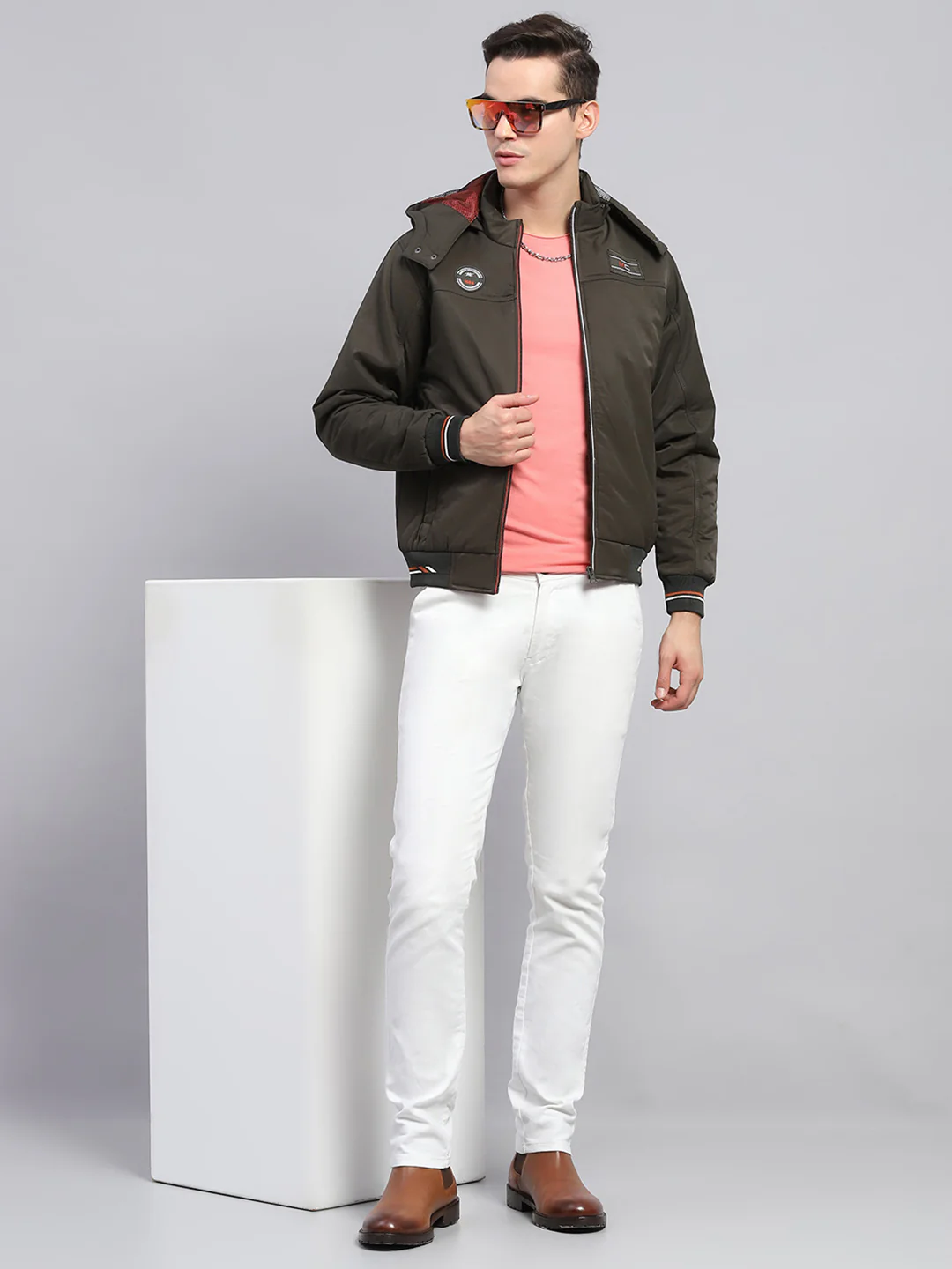 Men Olive Solid Detachable Hood Full Sleeve Jacket - Image 2