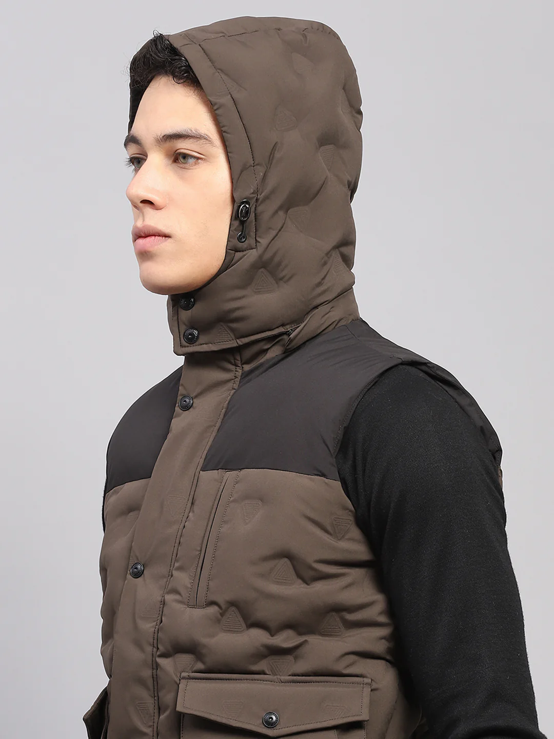 Men Olive Solid Detachable Hood Sleeveless Jacket - Image 6