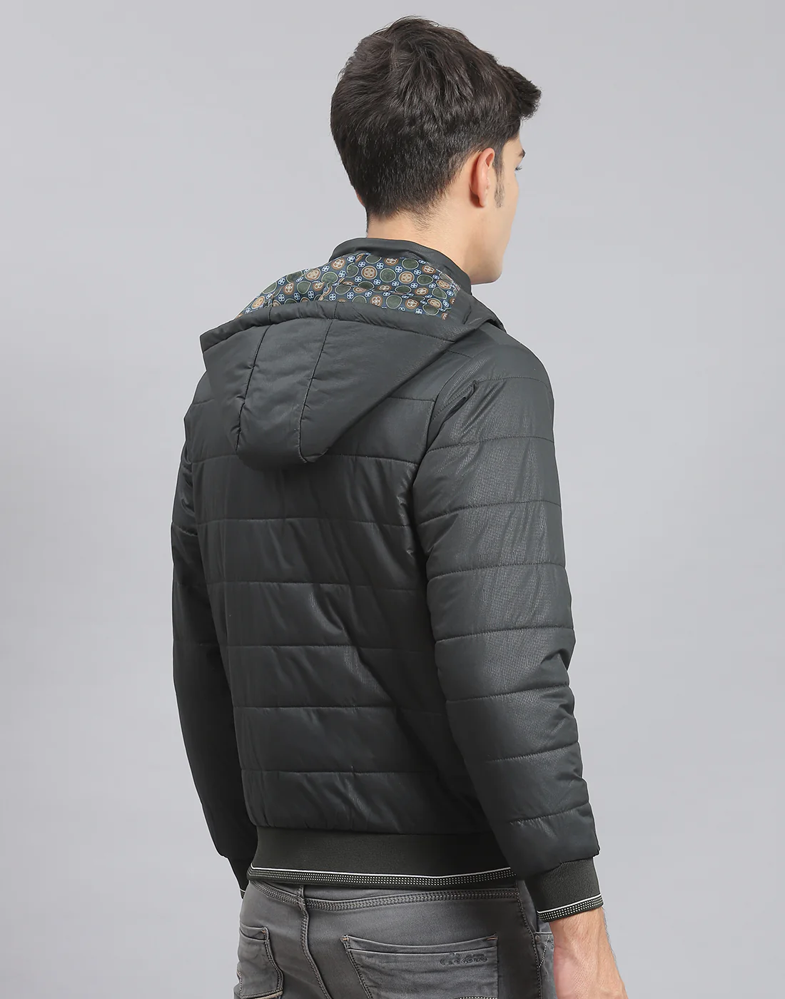Men Olive Solid Hooded Full Sleeve Jacket - Image 5