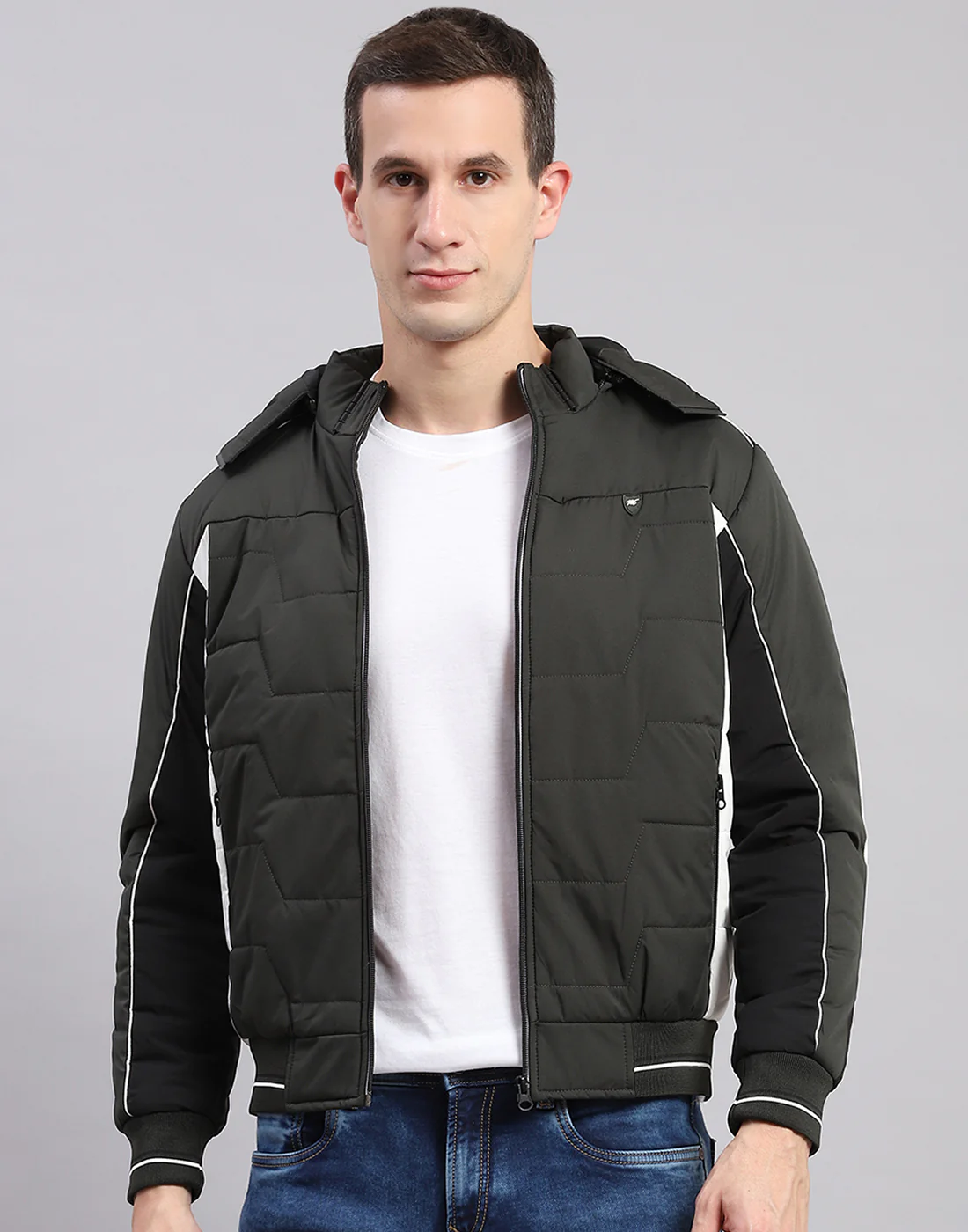 Men Olive Solid Hooded Full Sleeve Jackets - Image 2