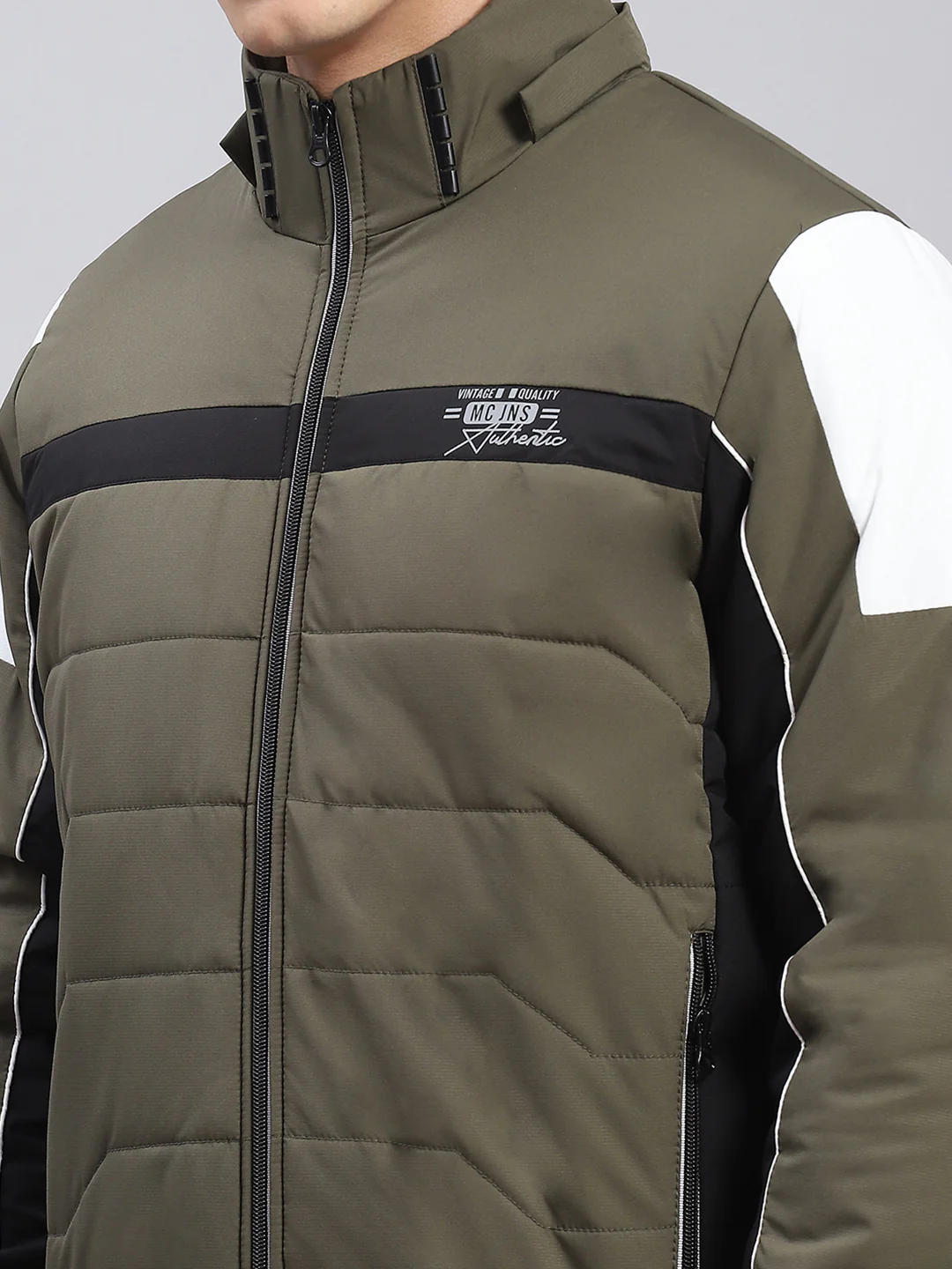Men Olive Solid Hooded Full Sleeve Jackets - Image 8