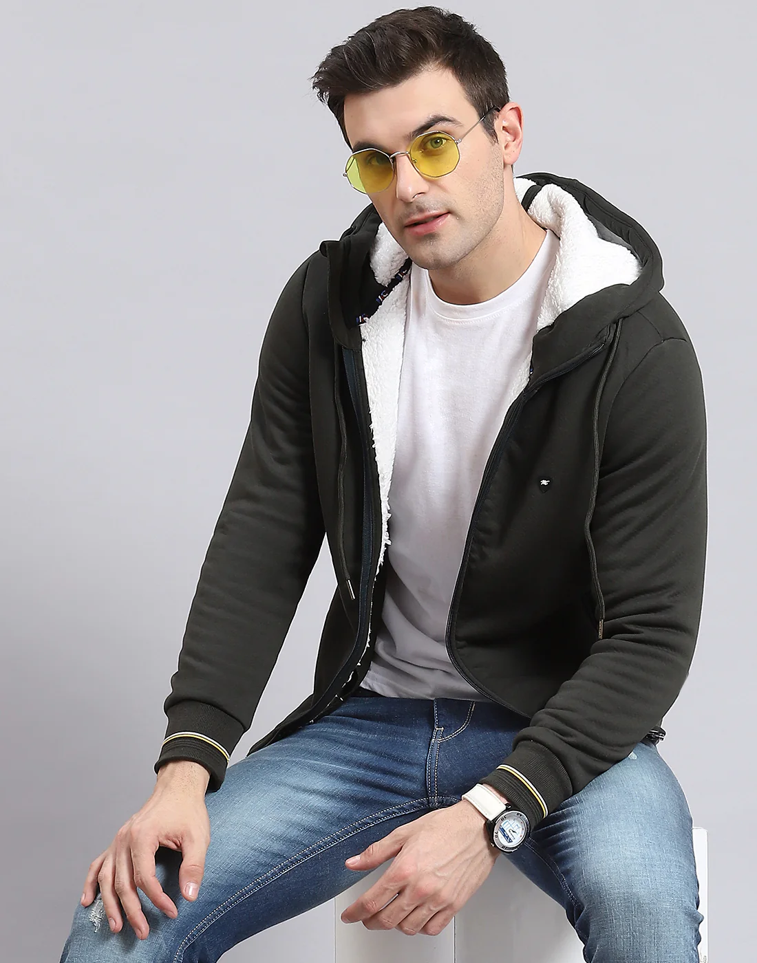 Men Olive Solid Hooded Full Sleeve Sweatshirt - Image 2