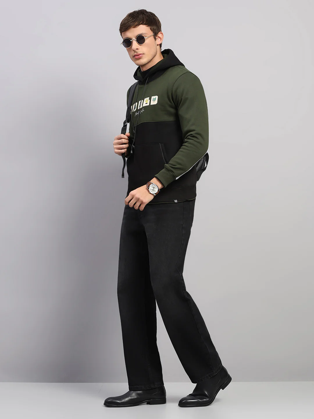 Men Olive Solid Hooded Full Sleeve Sweatshirt - Image 2