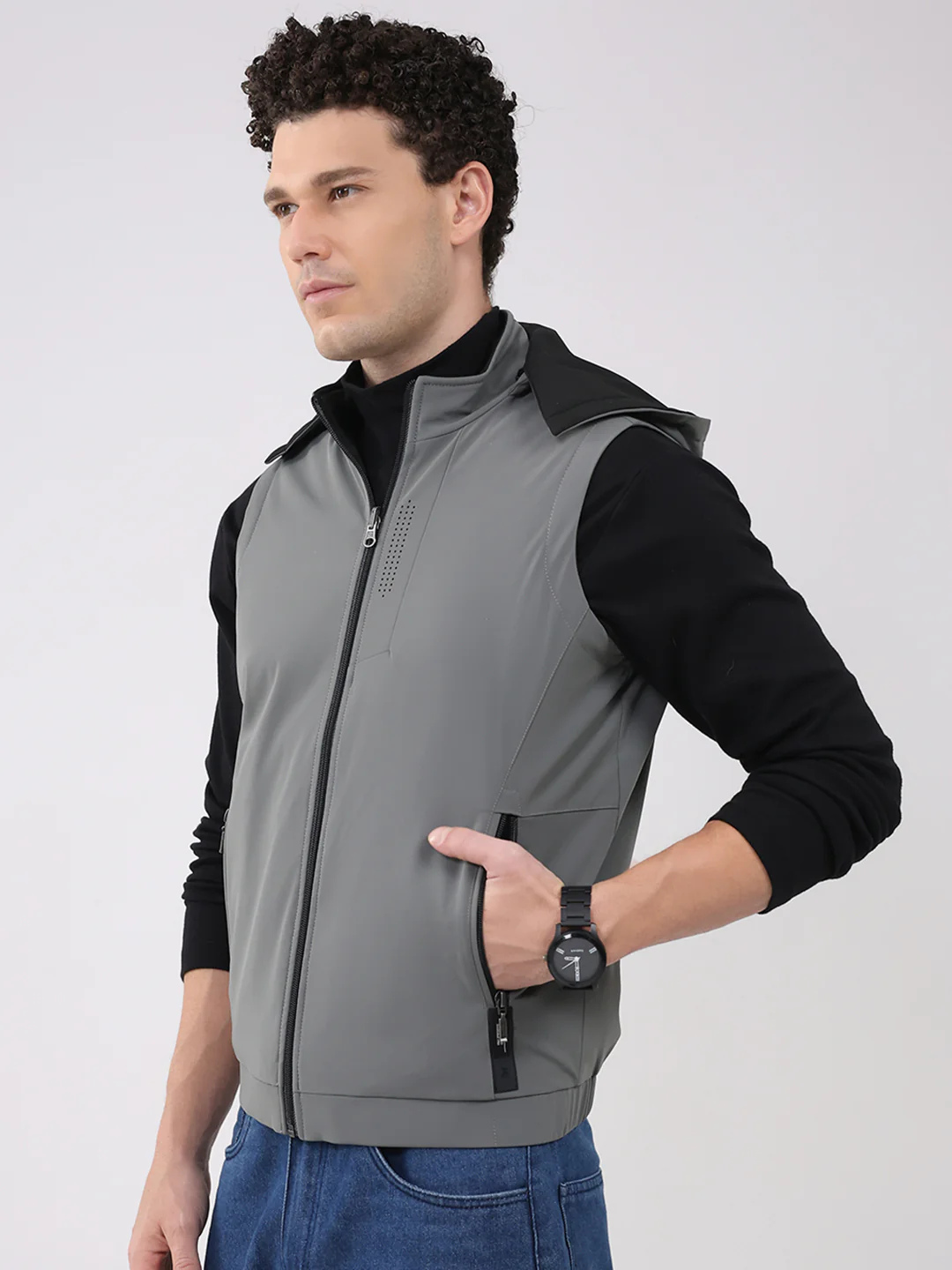 Men Olive Solid Hooded Sleeveless Reversible Jacket - Image 3
