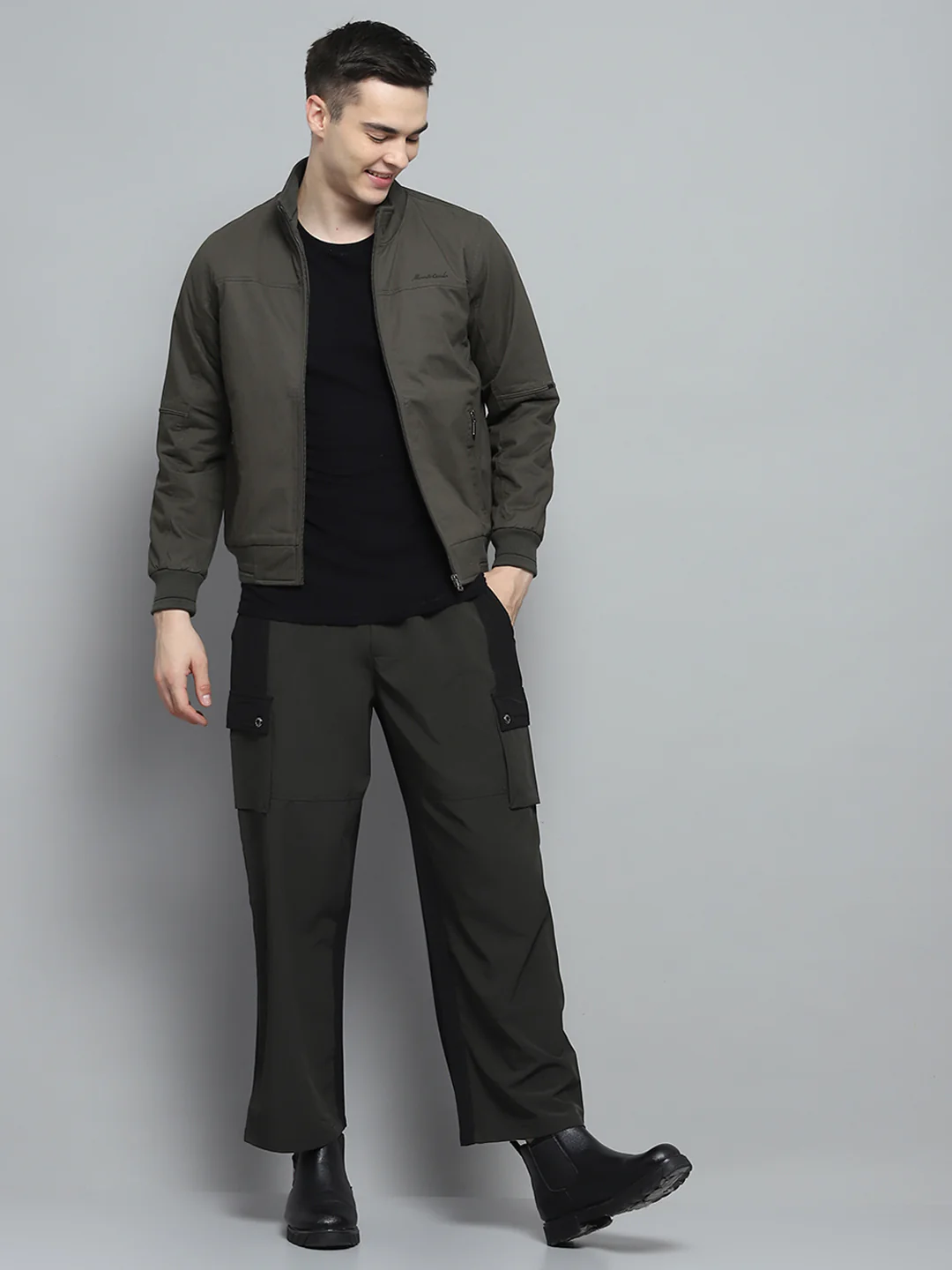 Men Olive Solid Mock Neck Full Sleeve Jacket - Image 2