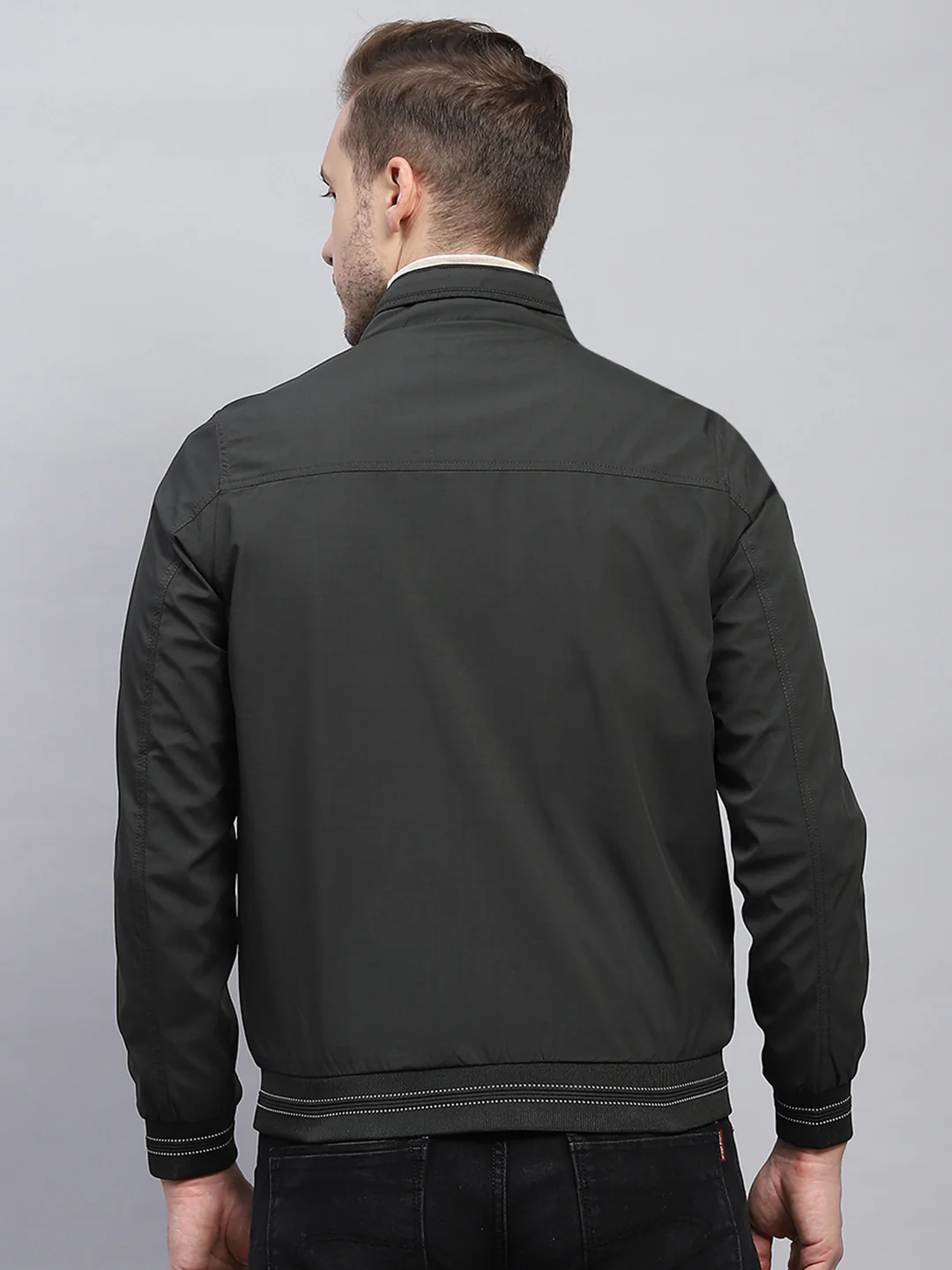 Men Olive Solid Mock Neck Full Sleeve Jacket - Image 5