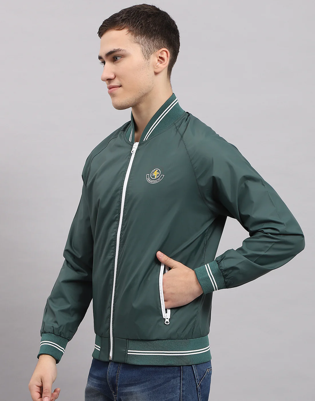 Men Olive Solid Mock Neck Full Sleeve Jacket - Image 3