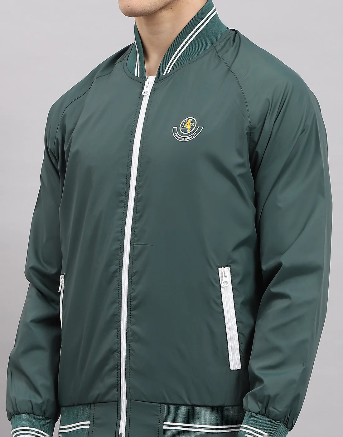 Men Olive Solid Mock Neck Full Sleeve Jacket - Image 6