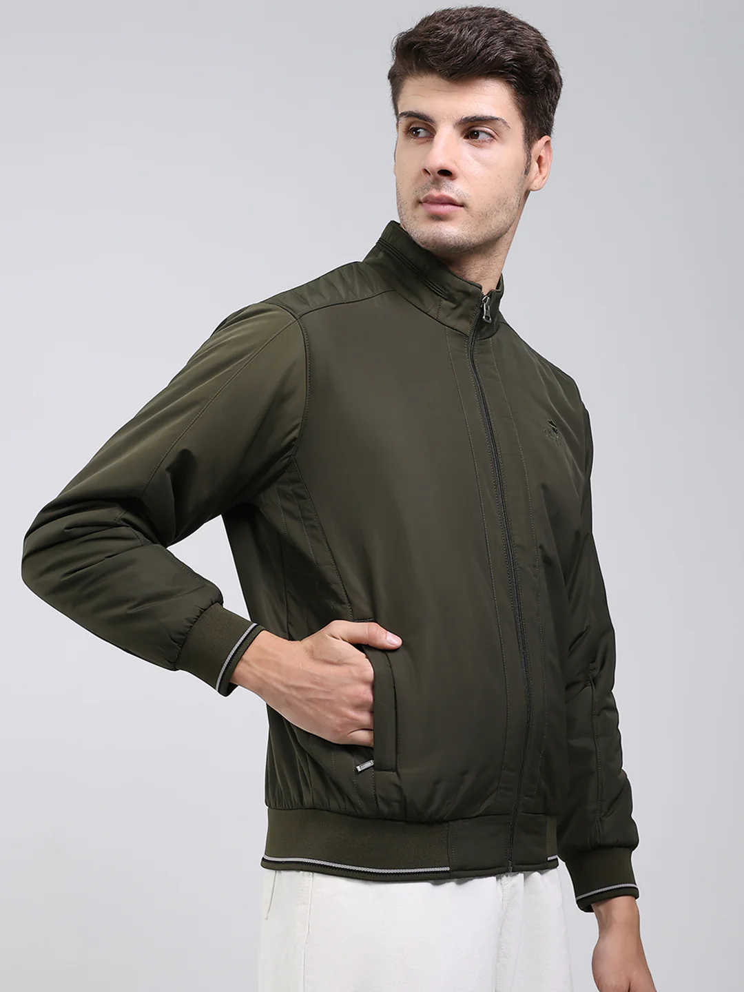 Men Olive Solid Mock Neck Full Sleeve Jacket - Image 4
