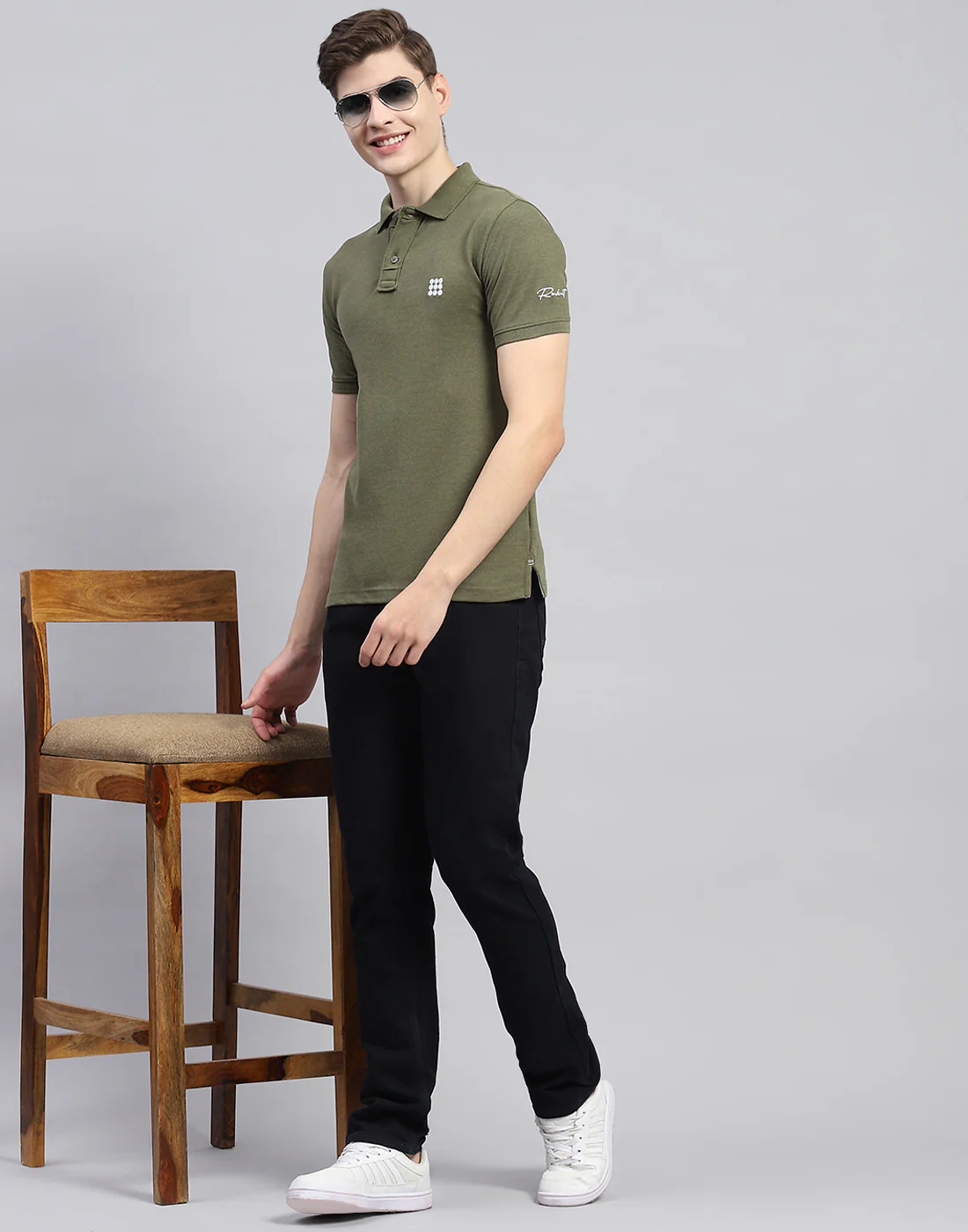 Rock.it Men Olive Solid Polo Collar Half Sleeve T-Shirt - Image 2