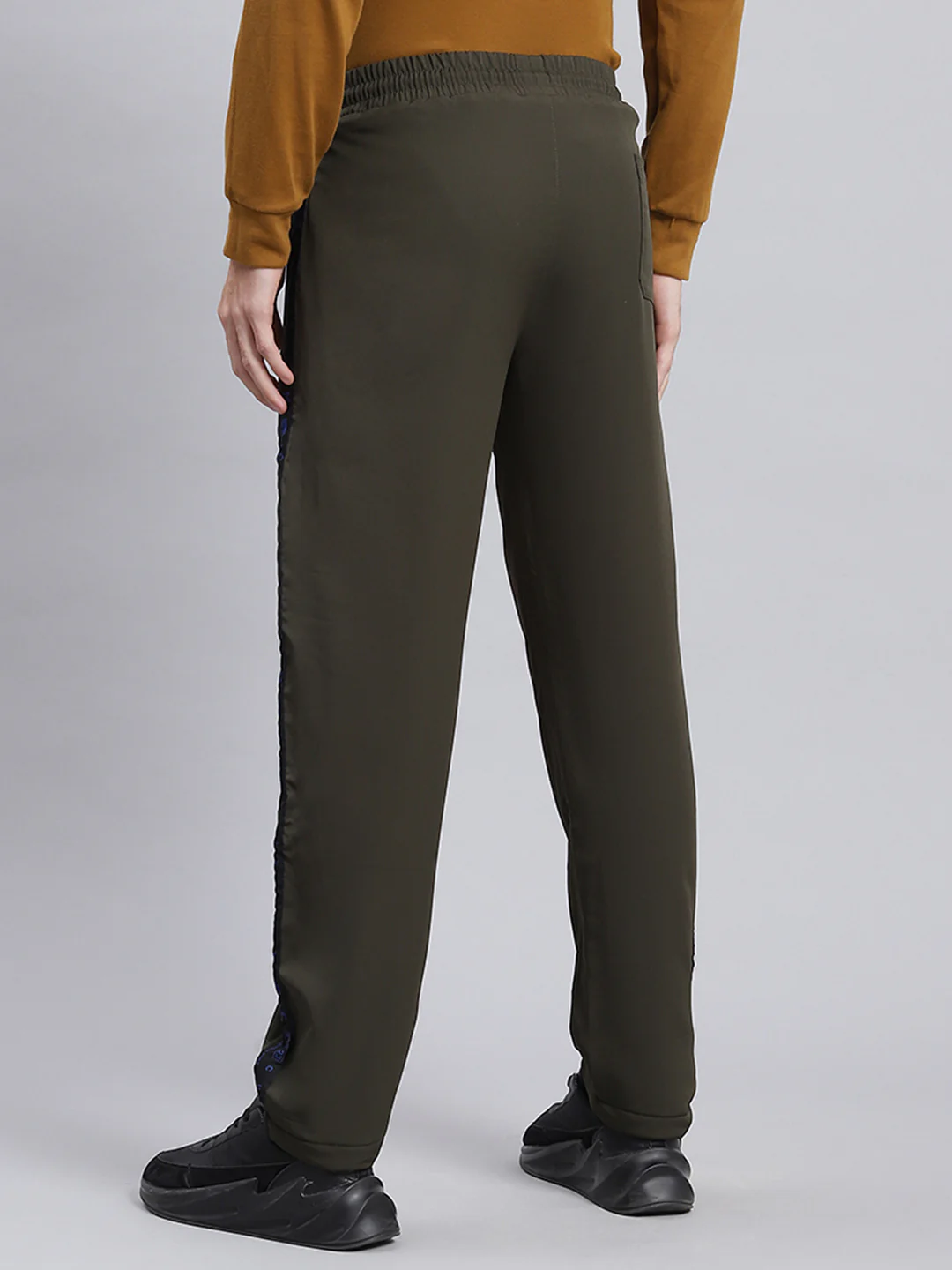 Men Olive Solid Polyester Blend Winter Lower - Image 5