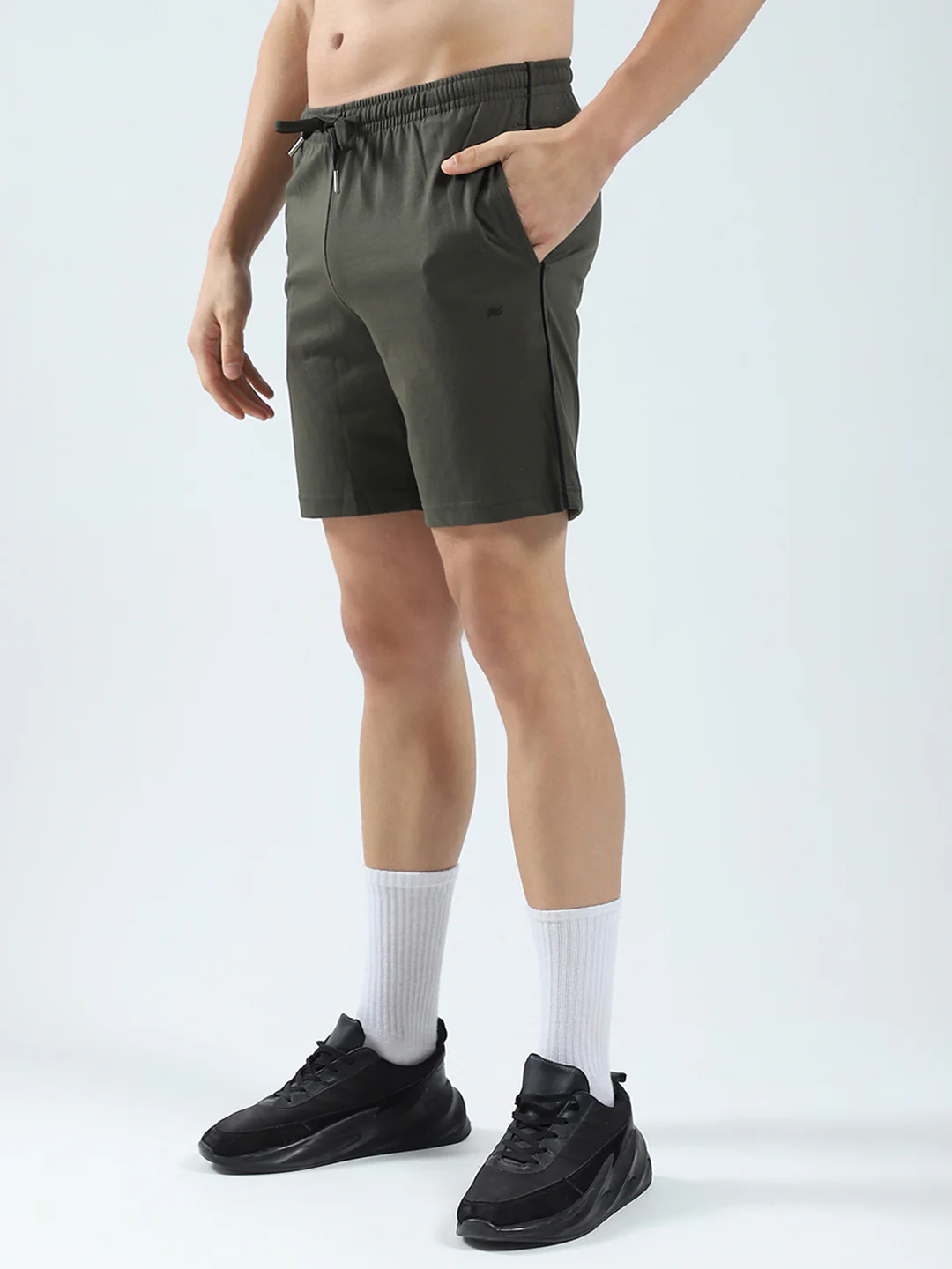 Men Olive Solid Regular Fit Bermuda - Image 3
