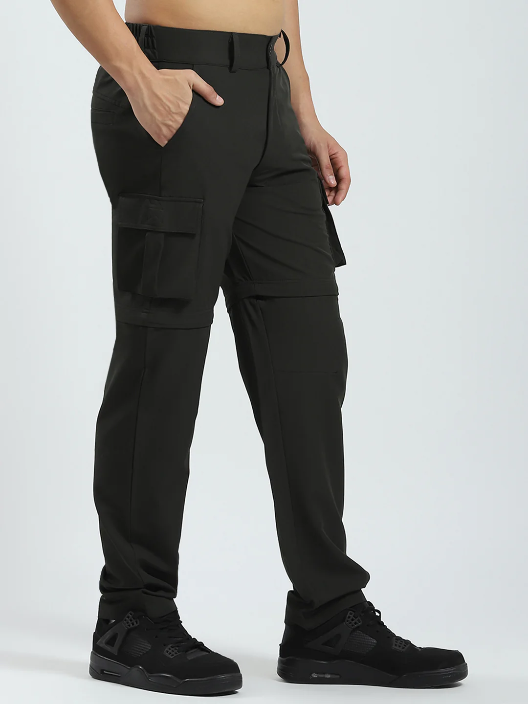 Rock.it Men Olive Solid Regular Fit Cargo - Image 4