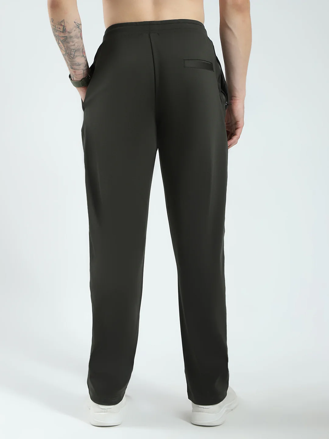 Men Olive Solid Regular Fit Lower - Image 5