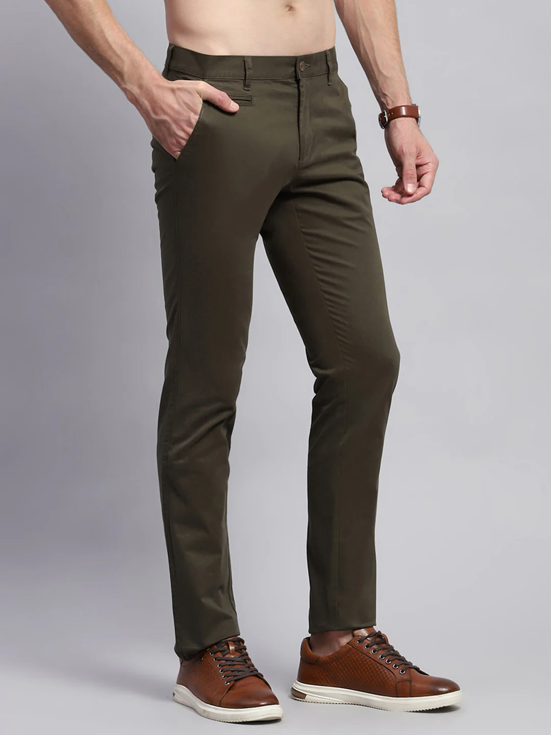 Men Olive Solid Regular Fit Trouser - Image 4