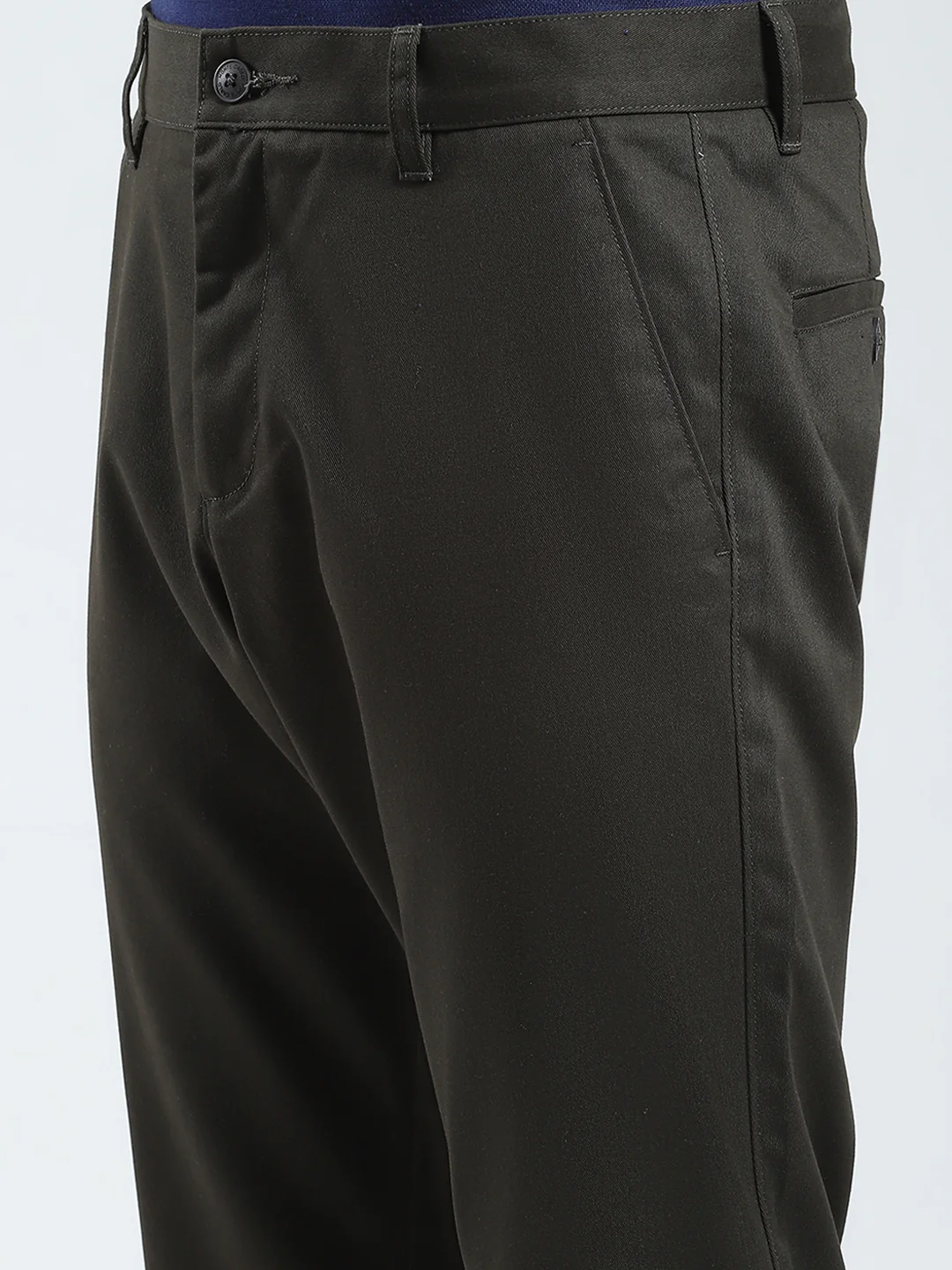 Men Olive Solid Regular Fit Trouser - Image 6