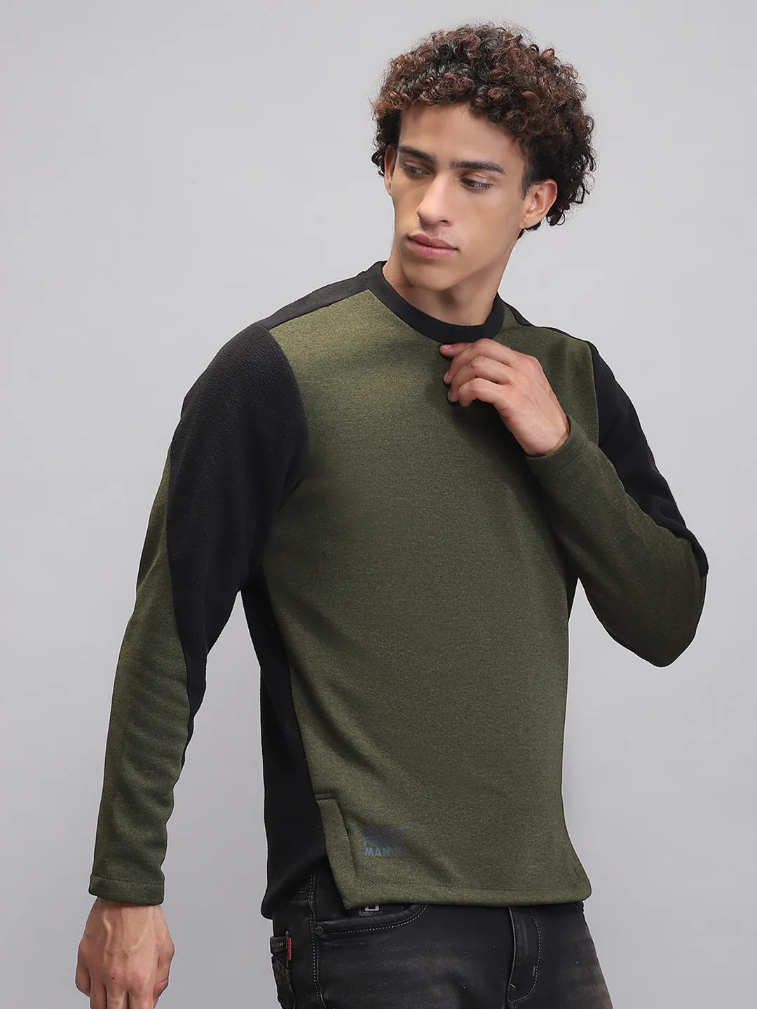 Rock.it Men Olive Solid Round Neck Full Sleeve Sweatshirt - Image 4
