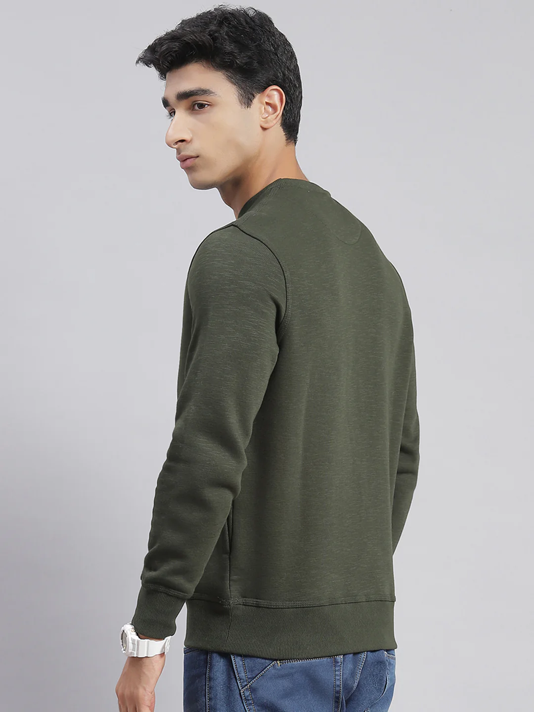 Men Olive Solid Round Neck Full Sleeve Sweatshirts - Image 5