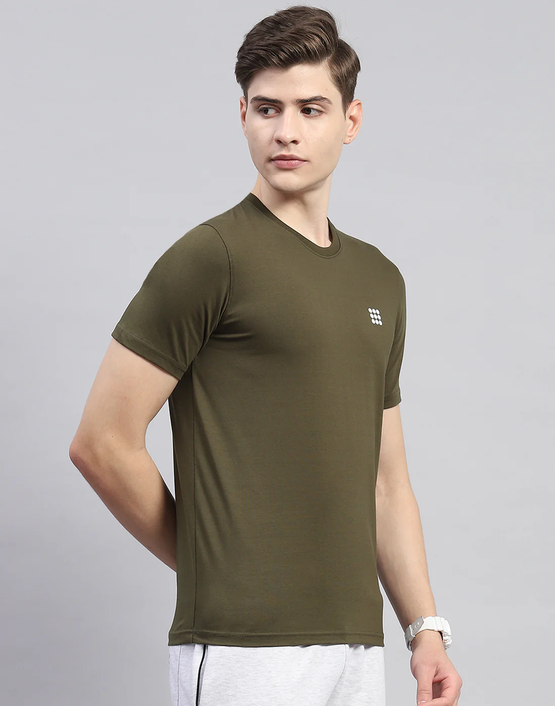 Rock.it Men Olive Solid Round Neck Half Sleeve T-Shirt - Image 4