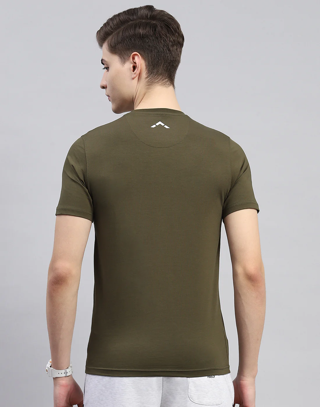 Rock.it Men Olive Solid Round Neck Half Sleeve T-Shirt - Image 5