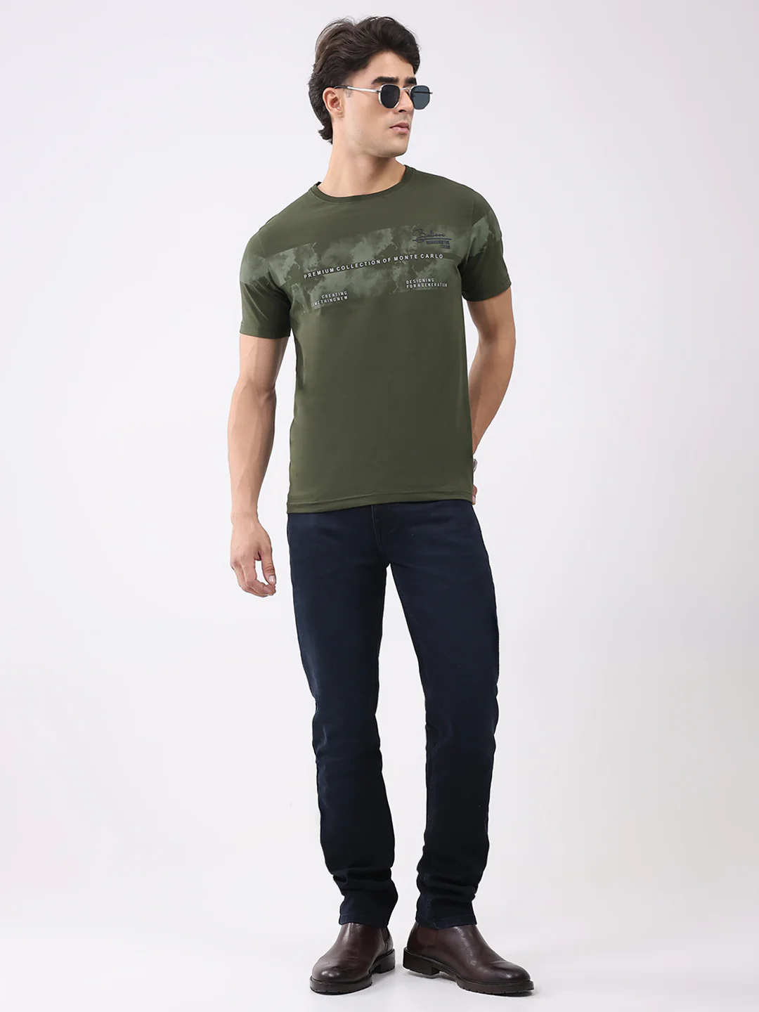 Men Olive Solid Round Neck Half Sleeve T-Shirt - Image 2