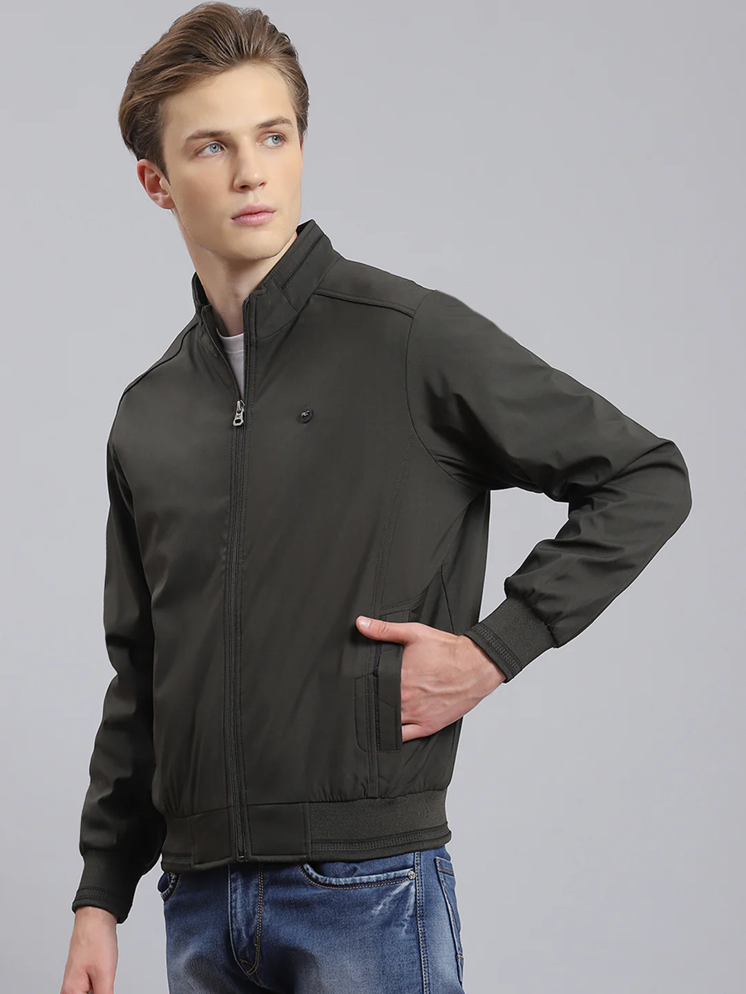 Men Olive Solid Stand Collar Full Sleeve Jacket - Image 2