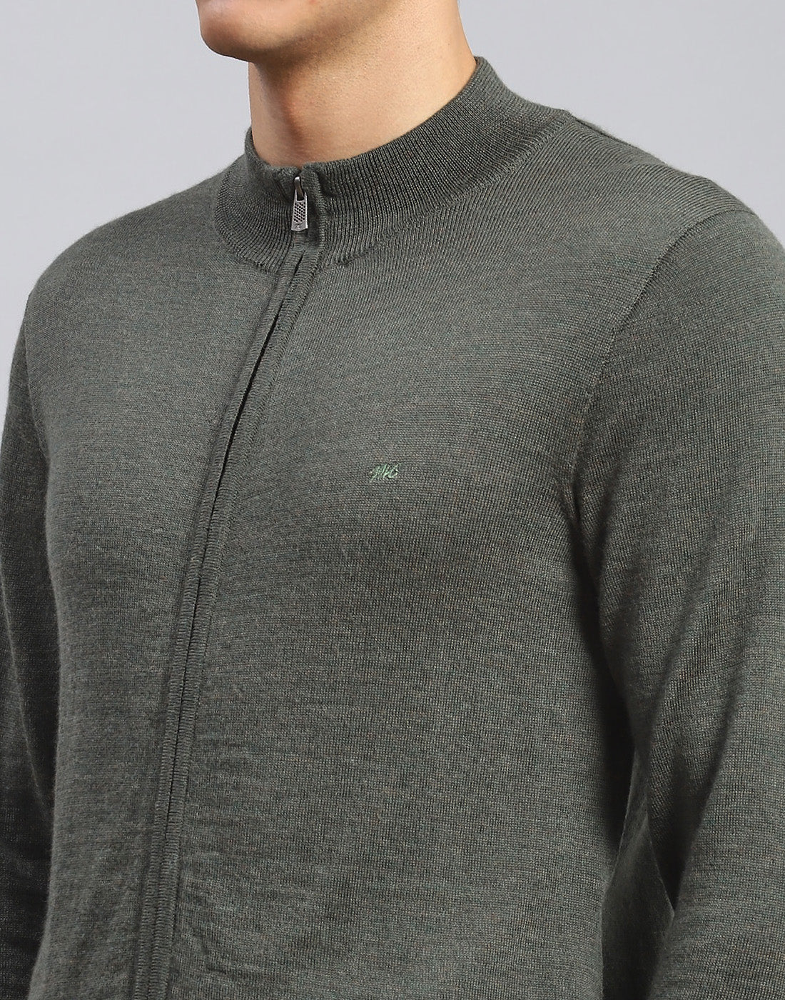 Men Olive Solid Stand Collar Full Sleeve Pullover - Image 6