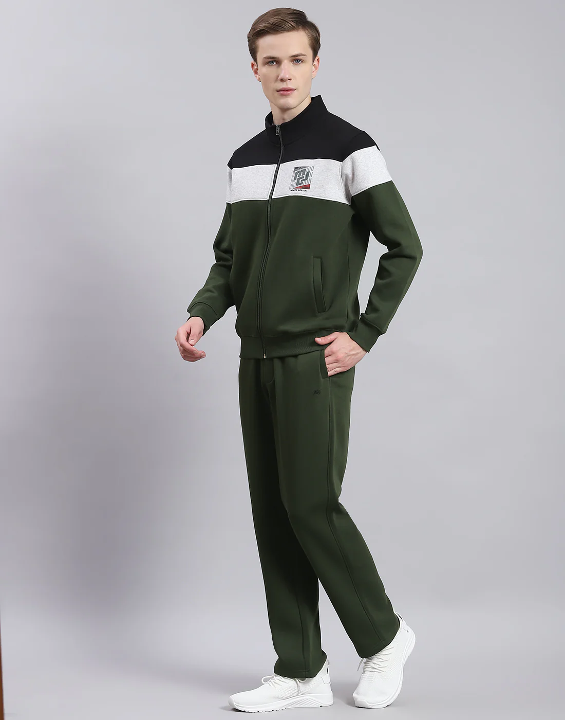 Men Olive Solid Stand Collar Full Sleeve Tracksuit - Image 3