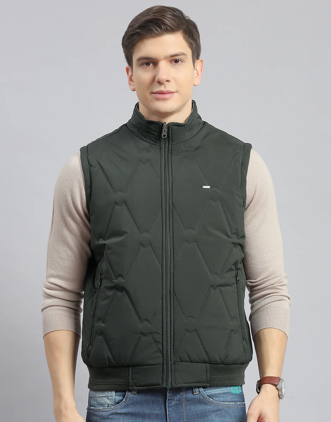 Men Olive Solid Stand Collar Sleeveless Jacket - Image 2
